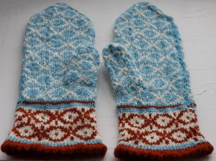 Potpourri mittens (February)