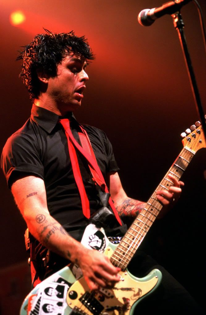 070432_2004-10-15_-_Billie_Joe_Port.jpg