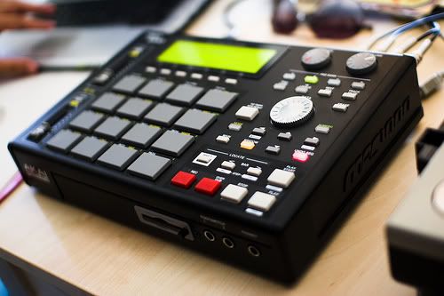 mpc 1000 Pictures, Images and Photos
