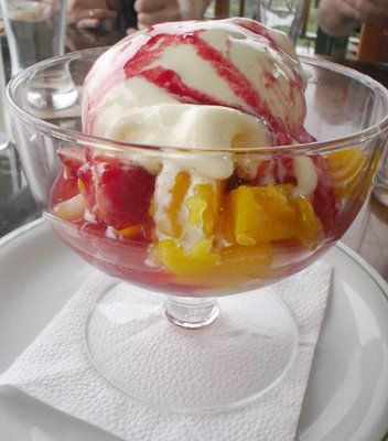 Sorvete com fruta Sorvete com fruta