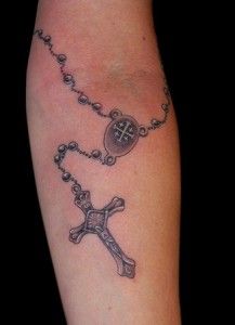 Tatuagem de terço Tatuagem de terço masculina ou feminina