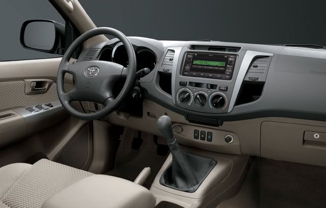 Toyota Hilux SW4 2012 - Interno Toyota Hilux SW4 2012 - Interno