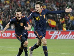 David Villa comemorando o golaço