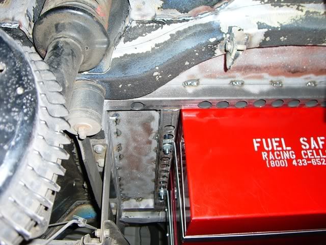 fuelcellstrapfittingbottomfront.jpg