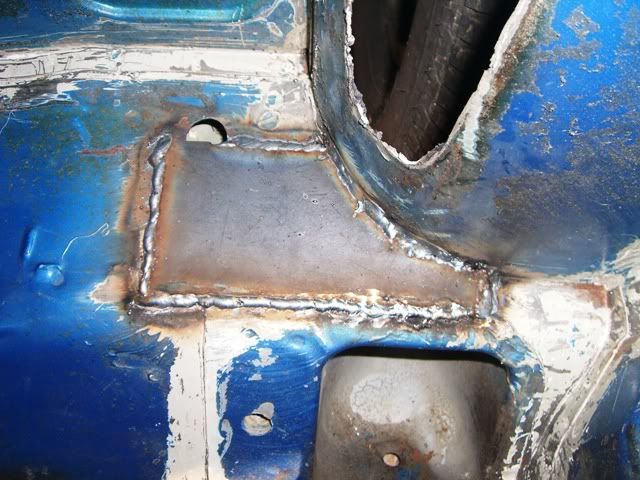 rearfloorplate.jpg