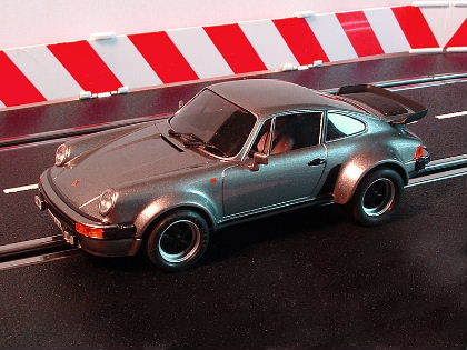 Porsche_911_Turbo_77.jpg