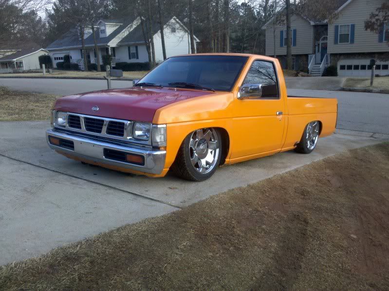 1995 bagged nissan hardbody