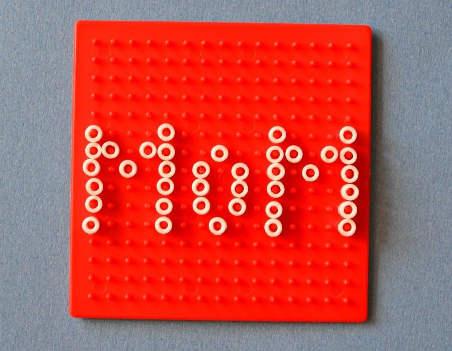 Fun Magnets for Kids to Make for Mom!