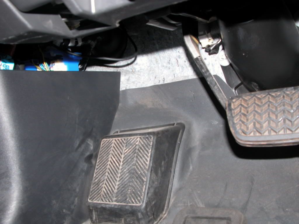Ok, next is the fuse box under the hood behind the battery if you're standing at the front of the truck looking toward the steering wheel.