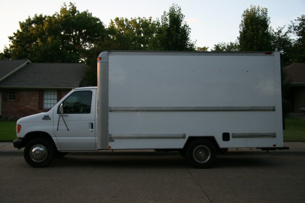 2001 Ford e350 box truck for sale #5