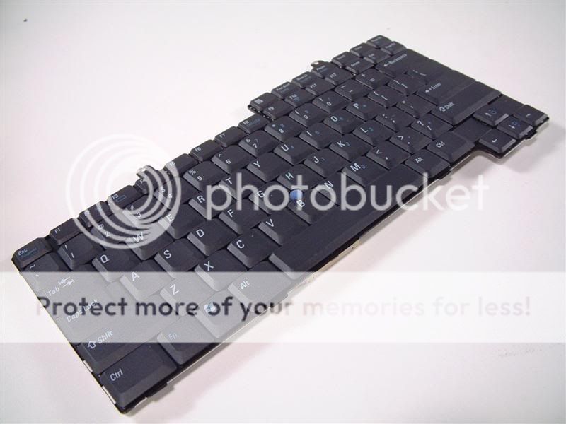 Dell OEM Latitude D500/D600/D800 Laptop Keyboard 1M745  