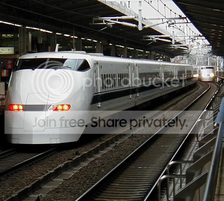 Shinkansen12.jpg
